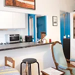 Superb Nice Apartment Located In Montparnasse